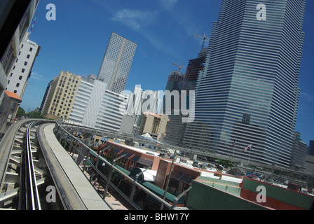 Blick auf Downtown Miami Metromover Auto Stockfoto