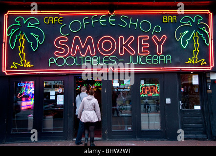 Coffeeshop Amsterdam Coffee Shop gemeinsame Haschisch Gras Canabis Marihuana Schmiere Marihuana Drogen cannabis Stockfoto