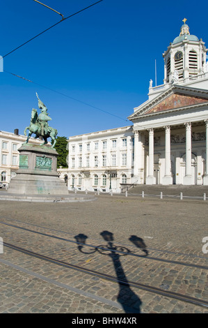 Place Royale, Kirche Saint-Jacques-Sur-Coudenberg und Godefroid de Bouillon Brabant Statue, Brüssel, Belgien Stockfoto