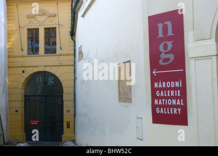 Eingang in die Kunst-Galerie von Sternberg Palast Hradcanske Namesti Prag Tschechische Republik Europa Stockfoto