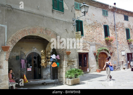 Ziemlich toskanischen Stadt Montemerano im Bereich bekannt als Maremma in der Provinz Grosseto Stockfoto