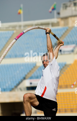 Stabhochspringer in der frankophonen Spiele 2009 Beirut, Libanon Stockfoto