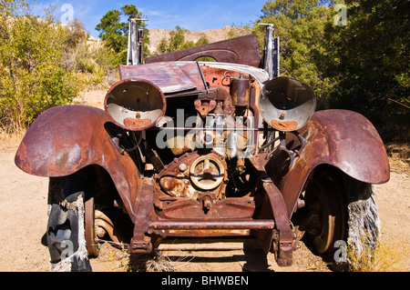 Alter Lkw an der Wall Street Pochwerk, Joshua Tree Nationalpark, Kalifornien Stockfoto