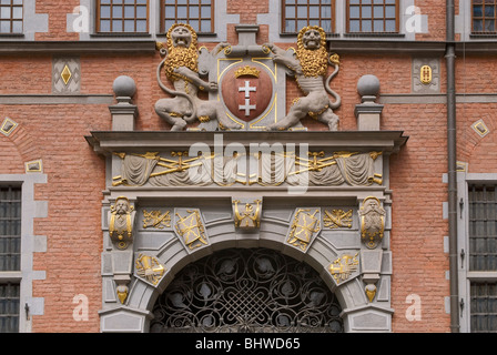 Wappen von Danzig am Portal im großen Arsenal in Danzig, Pomorskie, Polen Stockfoto