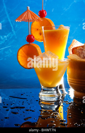 Leidenschaft-Daiquiri und Schraubendreher mit Pommes frites Stockfoto