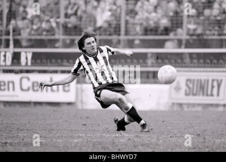 April 1984 Charlton Athletic V Newcastle United Football 1980er Jahren Fußballspieler, Peter Beardsley Stockfoto