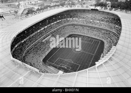 Eine Luftaufnahme des berühmten Azteca-Stadion in Mexiko 1970 und 1986 World Cup Finals statt. Ca. 1970. Stockfoto