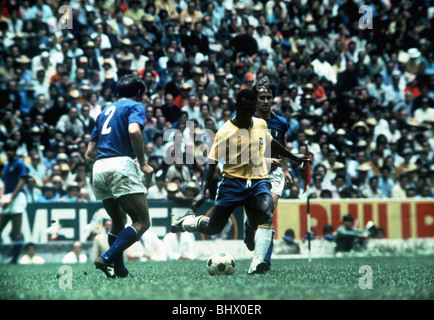 Fußball World Cup-Finale 1970 Brasilien 4 Italien 1 in Mexiko-Stadt Pele spielen für Brasilien Mexiko Stockfoto