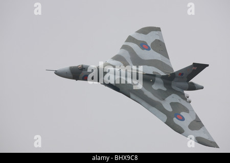 Vulcan-Bomber im Flug Stockfoto