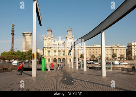 Blick Vom Rambla de Mar Zum Monument a Colom, Mai 2009, Barcelona, Spanien #View aus der Rambla de Mar zum Monument a Colom, Barcelo Stockfoto