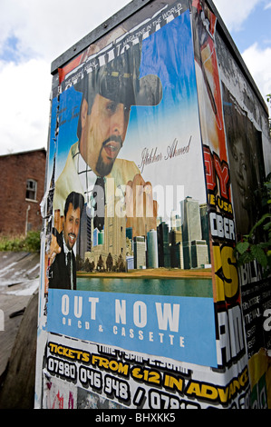 asiatische Musik Poster auf der Straße im Vereinigten Königreich, indische und pakistanische Musik werben verputzt Stockfoto