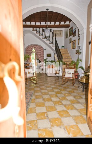 Eingang in die Altstadt von Alcudia auf Mallorca in Spanien Stockfoto