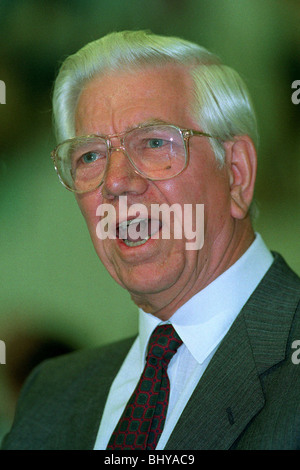 JACK ASHLEY MP LABOUR PARTY STOKE-ON-TRENT S 7. Dezember 1991 Stockfoto