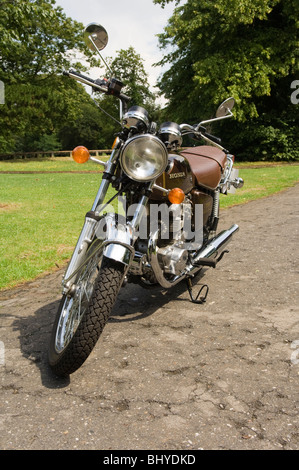 1970er Jahren Honda CB500T Motorrad-von vorne gesehen Stockfoto