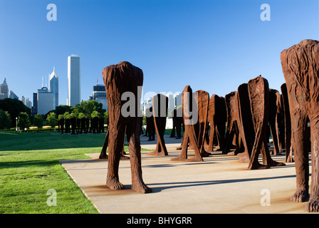 "Agora" Skulpturen von Magdalena Abakanowicz im Grant Park, Chicago, Illinois Stockfoto