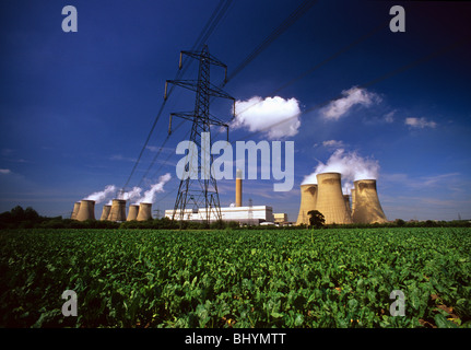 Dampfwolken steigen von Drax Kohle betriebene Kraftwerk Drax Yorkshire uk Stockfoto