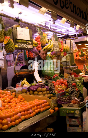 St. Josep La Boqueria Mercat - Barcelona - Spanien Stockfoto