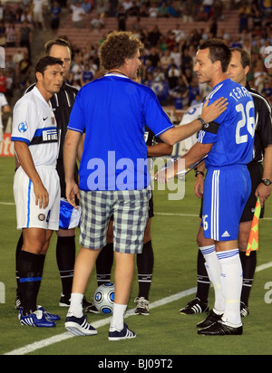 JAVIER ZANETTI WILL FERRELL JOHN TERRY CHELSEA V INTER MAILAND 2009 WORLD FOOTBALL CHALLENGE PASADENA LOS ANGELES CA USA 21 Stockfoto