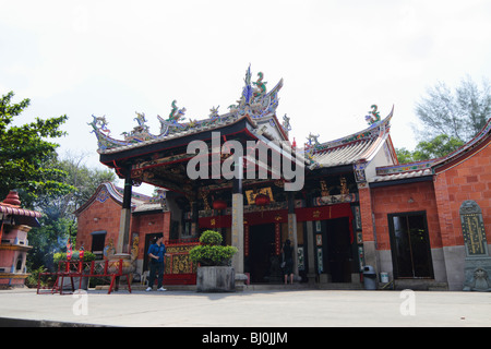 Außenansicht der Schlangentempel in Penang, Malaysia Stockfoto