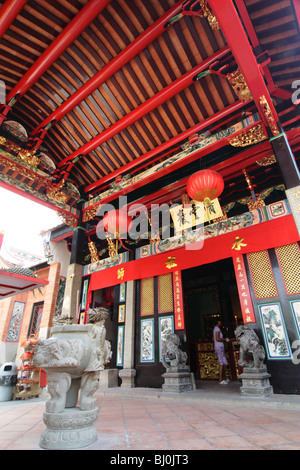 Haupteingang der Schlangentempel in Penang, Malaysia Stockfoto