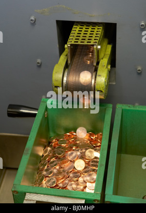 Herstellung von 5-Cent-Münzen in der staatlichen Münze Berlin Stockfoto