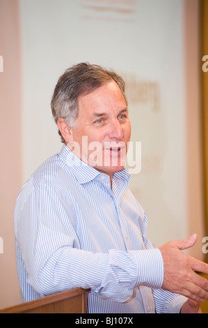 Gary Hirshberb, Vorsitzender, Präsident und CEO (CE-YO), Stonyfield Farm, der weltweit führende Produzent von Bio-Joghurt. Stockfoto