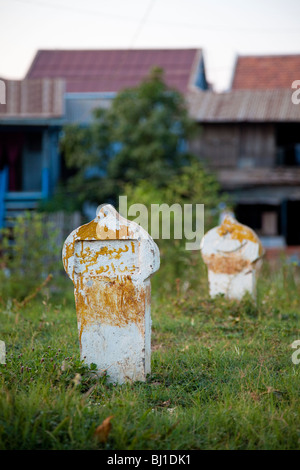 Muslimischen Grab-Steinen auf einem Friedhof Cham - Phnom Penh, Kambodscha Stockfoto