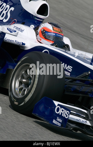 Rubens Barrichello (BRA) im Williams FW31 Rennwagens während Formel1 Tests Sitzungen am Circuit de Catalunya. Stockfoto