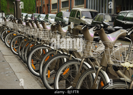 Velib Fahrräder zu mieten in Montmartre Paris Frankreich Stockfoto