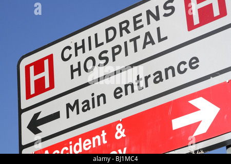 Die Birmingham Kinder Krankenhaus Krankenhaus Zeichen, Birmingham 2010 Stockfoto