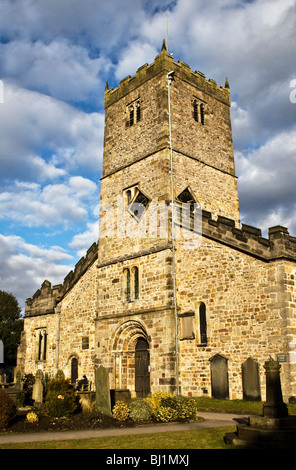 Str. Marys Kirche, Kirkby Lonsdale, Cumbria, UK in geringen Winterlicht. Stockfoto