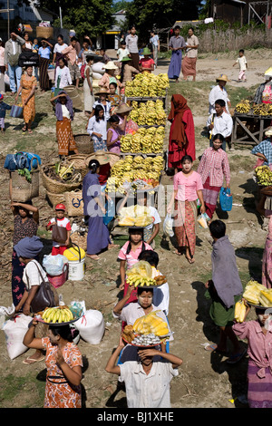 Obstmarkt. Pakokku. Myanmar Stockfoto