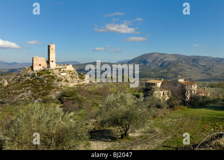 Eine Ansicht auch Castell de Penella (Penella Burg) Alicante, Spanien Stockfoto