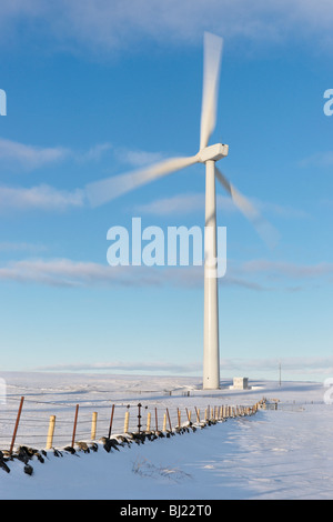 Grün kan Windfarm in die Ochil Hills, Perth und Kinross, Schottland, Großbritannien. Stockfoto