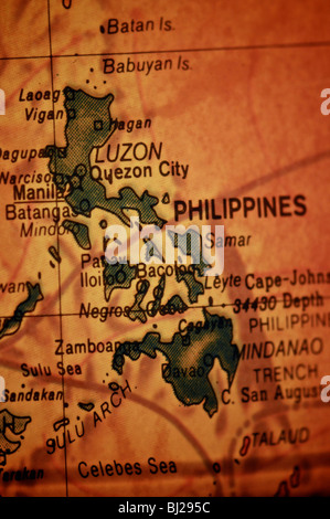 Ein Detail-Foto der Welt wie auf einem antiken Globus dargestellt. Mit Schwerpunkt auf den Philippinen. Stockfoto