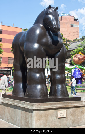 Bronze Statuen Skulptur von Fernando Botero und befindet sich in der Plaza Botero, Medellin, Antioquia, Kolumbien Stockfoto