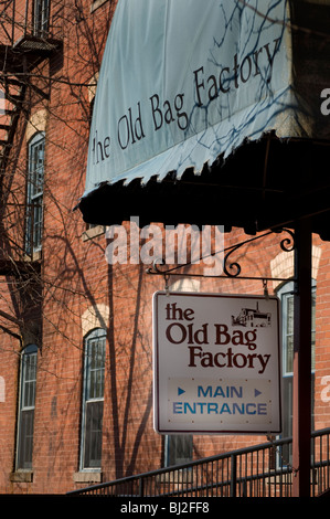 Die alte Tasche-Fabrik in Goshen, Indiana ist berühmt für sein Handwerk und Antiquitätenläden. Stockfoto