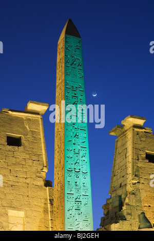 Pylon und Obelisk Ramses II, Luxor-Tempel, Ägypten Stockfoto