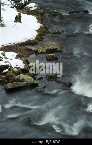 Stromschnellen im Swift River, Ausbau Reservoir, Massachusetts. Stockfoto