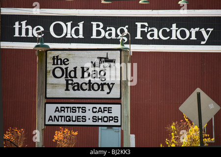 Die alte Tasche-Fabrik in Goshen, Indiana ist berühmt für sein Handwerk und Antiquitätenläden. Stockfoto