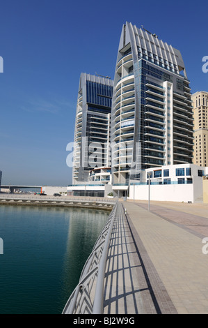 Promenade in Dubai Marina, Vereinigte Arabische Emirate Stockfoto