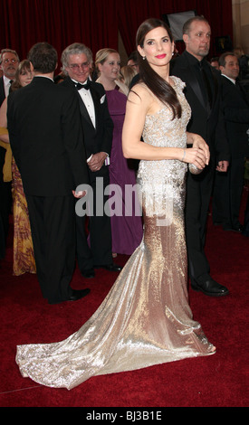 SANDRA BULLOCK 82. ACADEMY AWARDS RED CARPET Ankünfte KODAK THEATRE LOS ANGELES Kalifornien USA 7. März 2010 Stockfoto