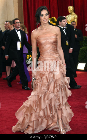 DEMI MOORE 82. ACADEMY AWARDS RED CARPET Ankünfte KODAK THEATRE LOS ANGELES Kalifornien USA 7. März 2010 Stockfoto