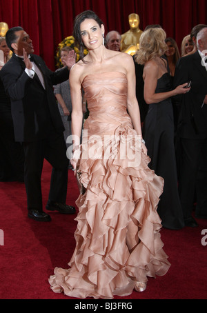 DEMI MOORE 82. ACADEMY AWARDS RED CARPET Ankünfte KODAK THEATRE LOS ANGELES Kalifornien USA 7. März 2010 Stockfoto