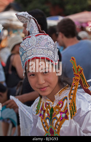 Thai-Mädchen in Tracht, Chiang Mai, Thailand, Südostasien Stockfoto