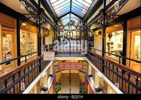 Westminster Arcade-viktorianischen Geschäfte Harrogate North Yorkshire England Uk Stockfoto