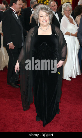 KATHY BATES 82. ACADEMY AWARDS RED CARPET Ankünfte KODAK THEATRE LOS ANGELES Kalifornien USA 7. März 2010 Stockfoto