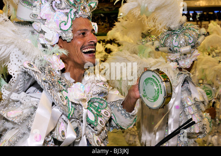 Musiker von den Leopoldinense samba Schule an der Carnaval in Rio De Janeiro 2010, Brasilien, Südamerika Stockfoto