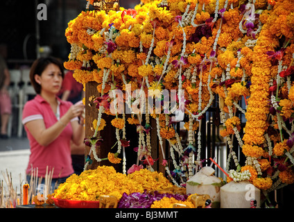 Erawan-Schrein, Bangkok Stockfoto