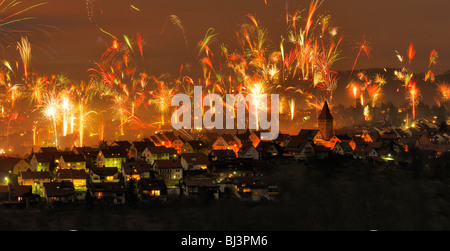 Silvester Silvesterfeuerwerk, Korb Im Remstäler, Bezirk Rems-Murr-Kreis, Baden-Württemberg, Deutschland, Europa Stockfoto